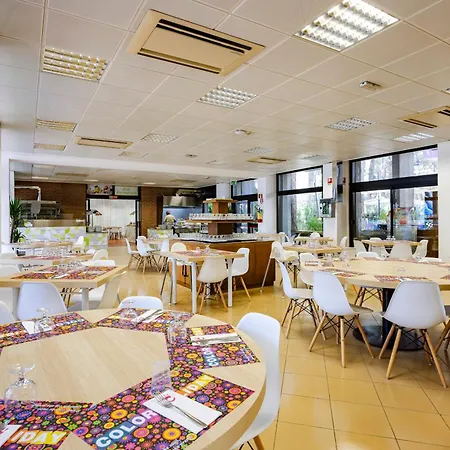 Color Bay Village 4* Морской Милан