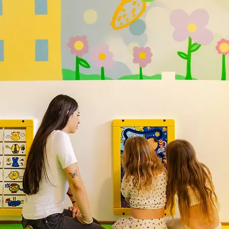 Color Bay Village Отель